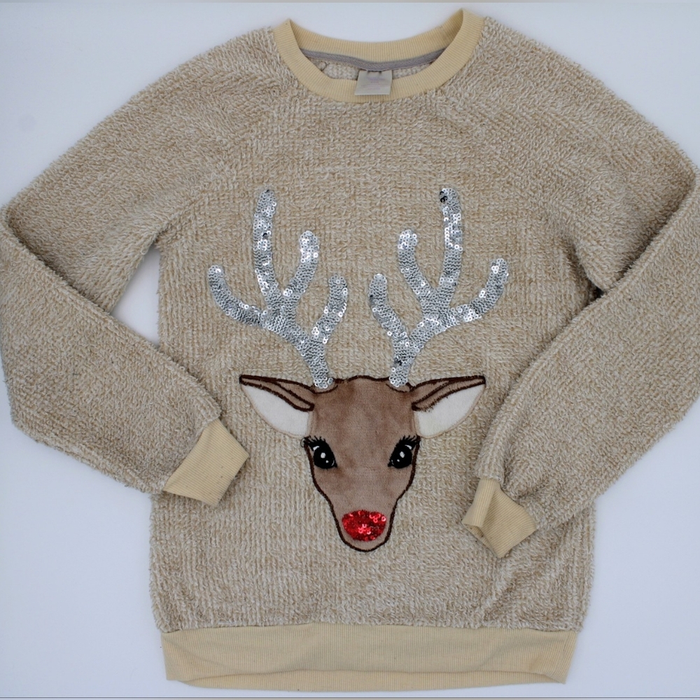 Secret Treasures Women’s Small Cream Reindeer Fuzzy Sleepwear Top